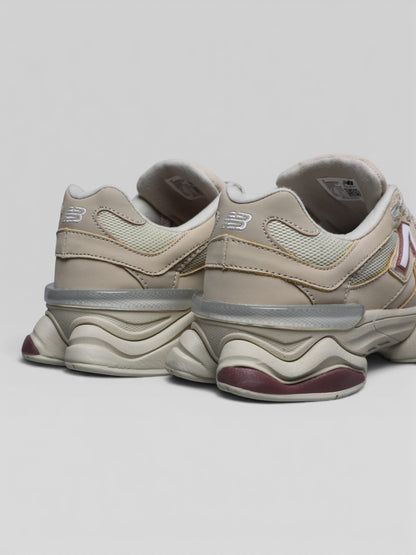 NB Bone sparrow 9060