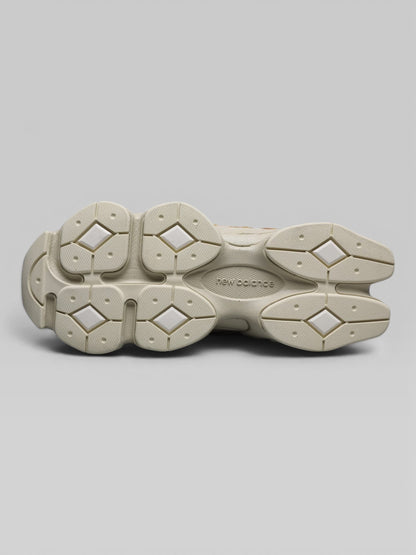 NB Bone sparrow 9060