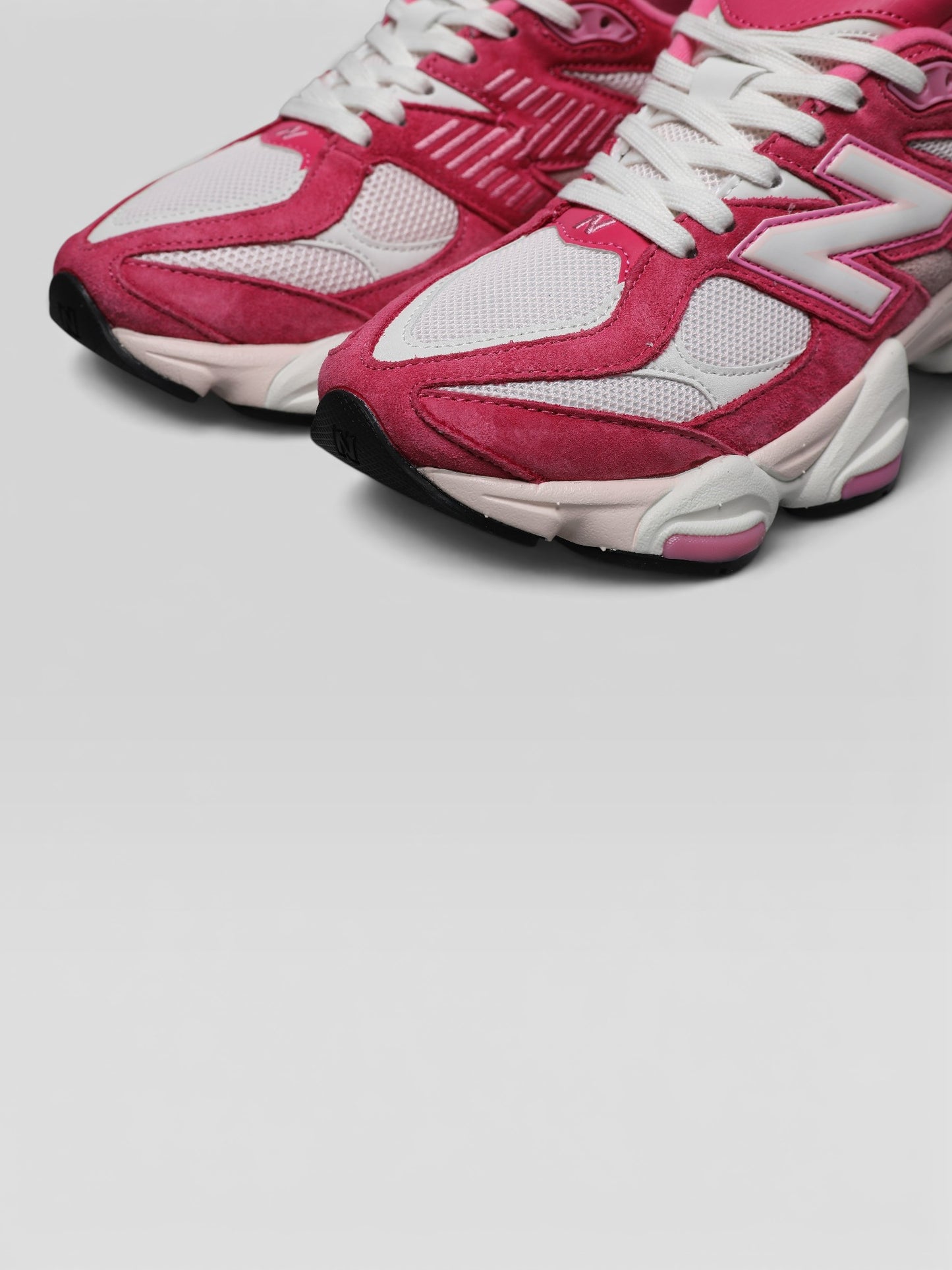 NB 9060 Rose Red