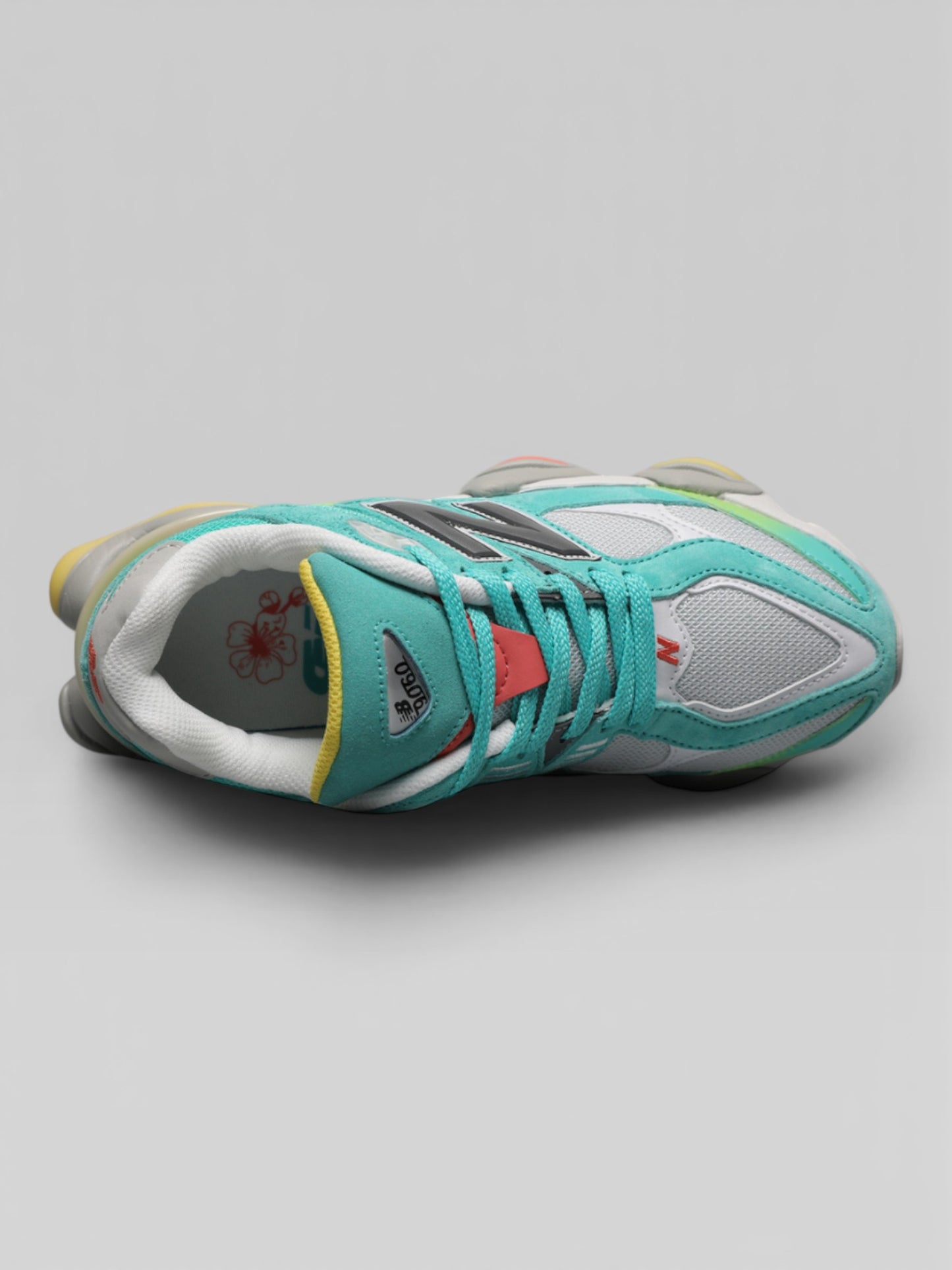 NB 9060 Cyan Burst