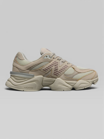 NB Bone sparrow 9060