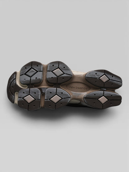 NB 9060 Mushroom Brown