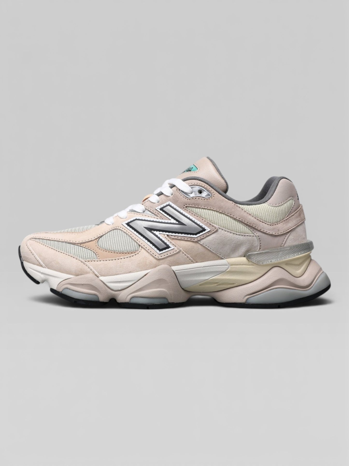 NB 9060 Beige