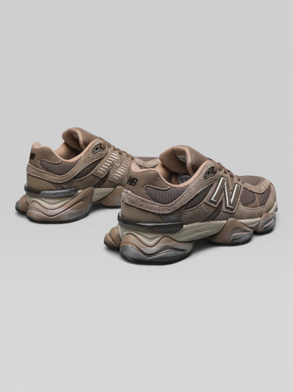 NB 9060 Mushroom Brown