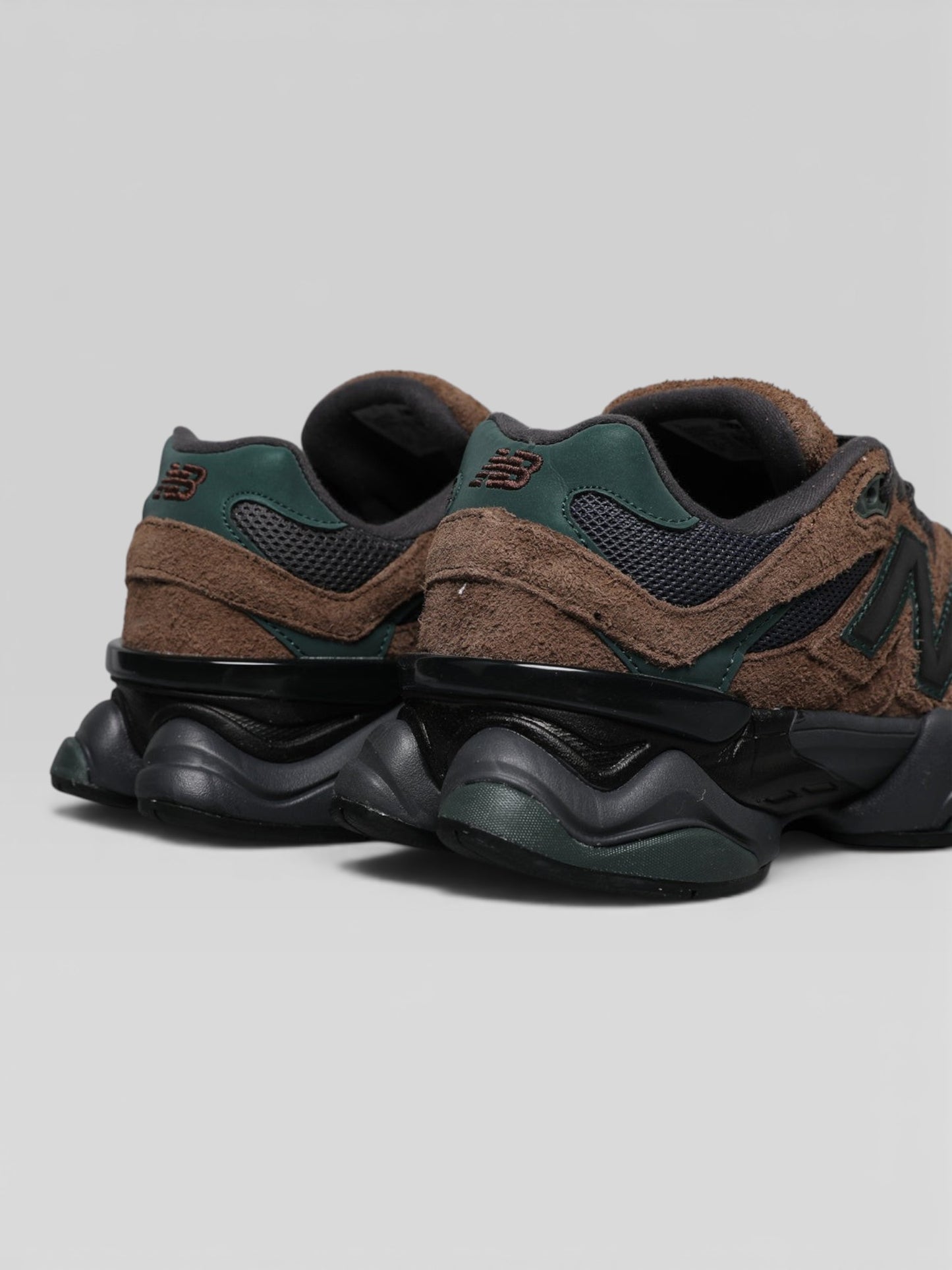 NB 9060 Coffee Brown